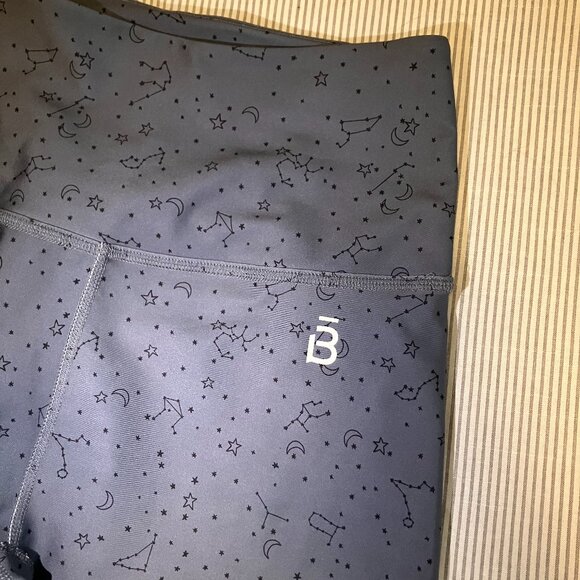 Astrology Pattern Pilates Legging - Size L - Blue - Picture 1 of 7